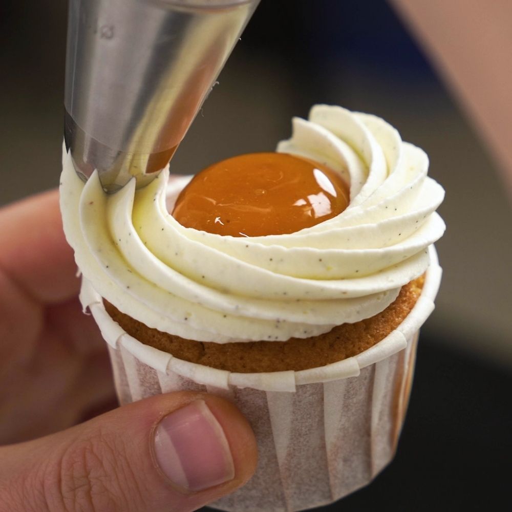 apricot cupcakes
