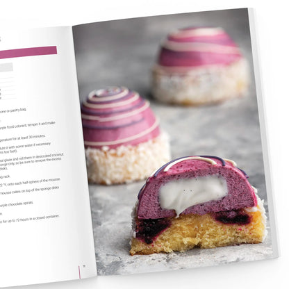Blackcurrant individual cake recipe