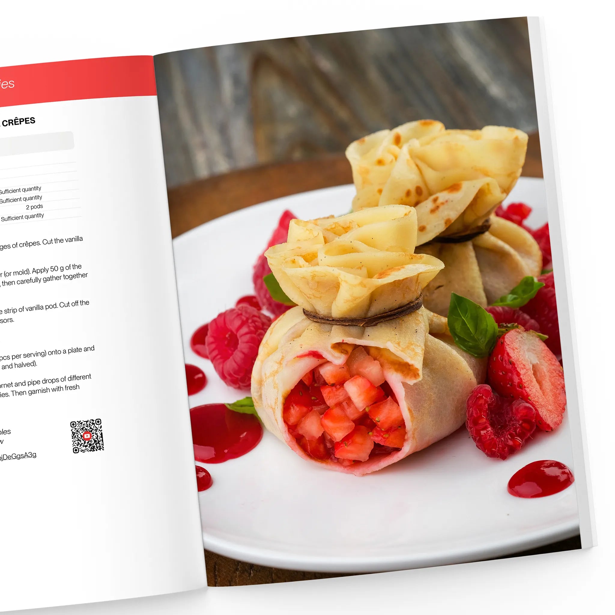 Creèpe purses with berries recipe