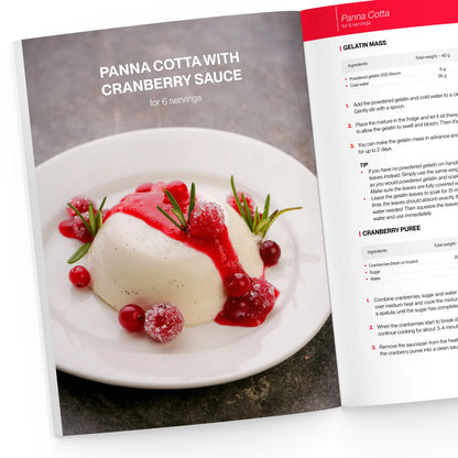 Panna Cotta with Cranberry Sause
