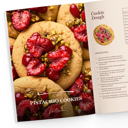 Pistachio cookies with raspberries