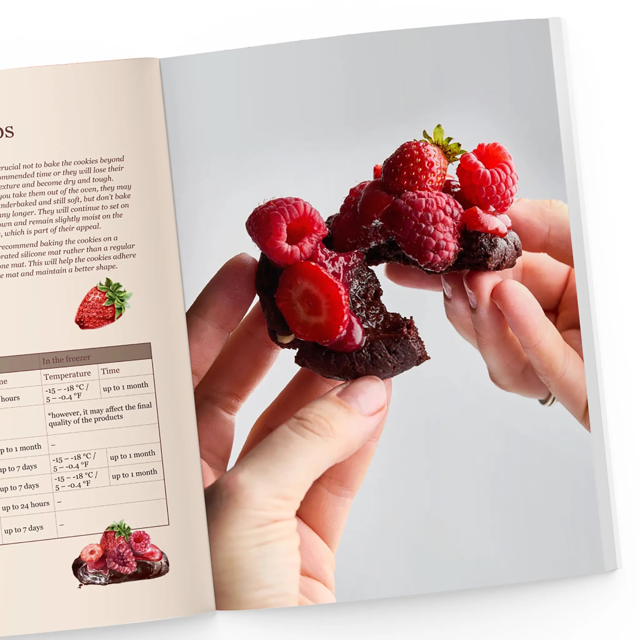Chocolate cookies with raspberrie