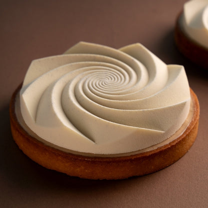 macadamia mousse tart