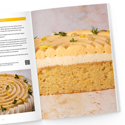 Lemon & Thyme Cake
